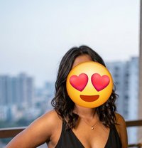 Honey - puta in Noida