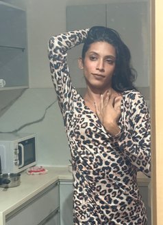 Honey - Transsexual escort in Bangalore Photo 10 of 11
