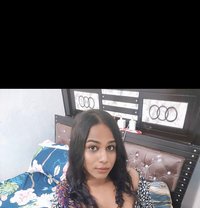 Honey - Transsexual escort in Hyderabad