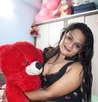Iam Honey premium pusssy girl - Transsexual escort in Hyderabad