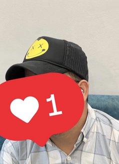 Honey - Male escort in Sharjah Photo 2 of 3