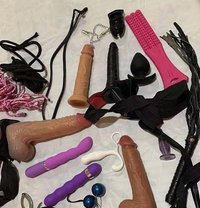 Honey Khalifa - escort in Kalyan