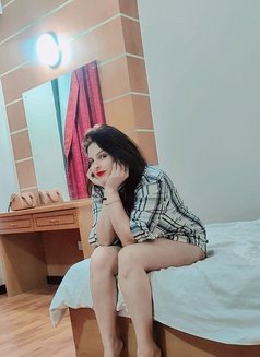 Soina Khan - escort in Al Juffair Photo 3 of 6