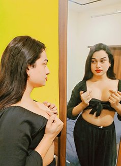Honey Khan π₯΅ Vip Shemale - Transsexual escort in Hyderabad Photo 5 of 18