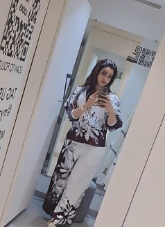 Honey Khan π₯΅ Vip Shemale - Transsexual escort in Hyderabad Photo 8 of 18