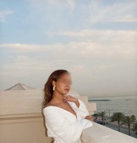 Honey Latina Girl - puta in New Delhi Photo 4 of 7