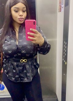 Honey Lisa - escort in Lagos, Nigeria Photo 2 of 3