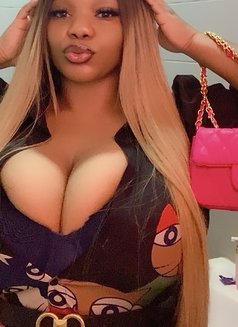 Honey Lisa - escort in Lagos, Nigeria Photo 3 of 3