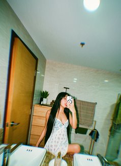 Honey Mae - Transsexual escort in Manila Photo 2 of 9