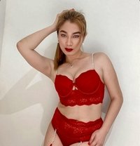 Honey Moan - Transsexual escort in Kuala Lumpur