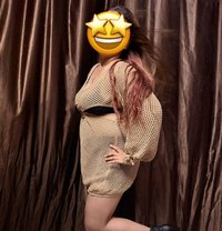 Honey..... - escort in New Delhi