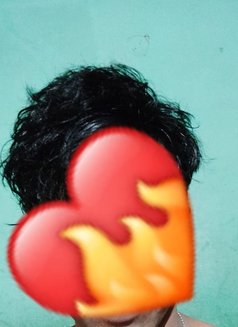 Honey(pussy) Licker - Male escort in Chennai Photo 3 of 4