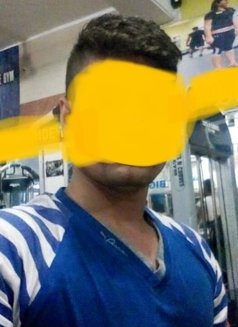 Horny pussy licker( mature women's) - Male escort in New Delhi Photo 3 of 5