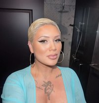 Honey Rose Aussie - Acompañantes transexual in Bangkok