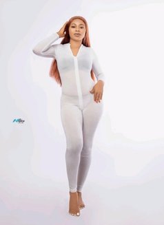 Honey Rose - escort in Lagos, Nigeria Photo 4 of 9