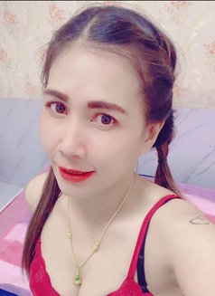 Honey - escort in Chandigarh Photo 1 of 6
