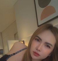 Honey - puta in Pattaya
