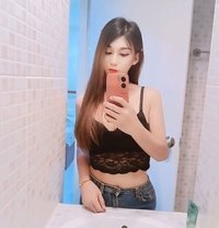 Honey - Transsexual adult performer in Chiang Mai