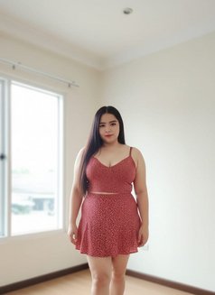 Honey Thailand Lady - escort in Riyadh Photo 2 of 13