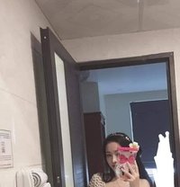 Honey - escort in Hanoi