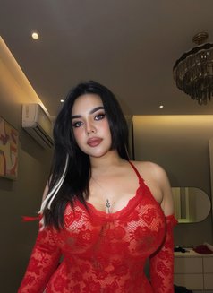 Honey vip service - Dominadora in Hong Kong Photo 4 of 10