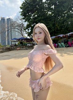 Honey Yuri - Transsexual escort in Taichung Photo 10 of 10