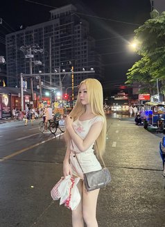 Honey Yuri - Transsexual escort in Pattaya Photo 9 of 9
