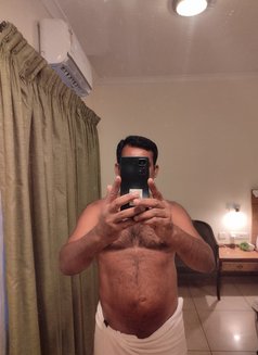 Honeyboy - Acompañantes masculino in Bangalore Photo 13 of 13