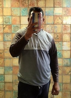 Honeyboy - Male escort in Chennai Photo 14 of 15