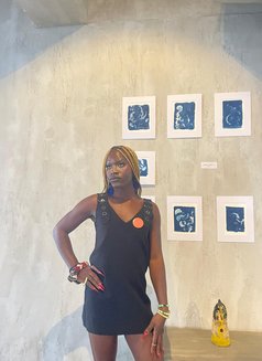 Honeydrop - Transsexual escort in Lagos, Nigeria Photo 3 of 4