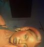 Honeydrop - Acompañantes transexual in Lagos, Nigeria Photo 1 of 3