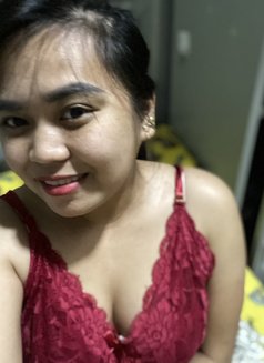 Honeylyn - escort in Dubai Photo 3 of 4