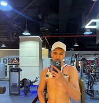 Honeymoon - Male escort in Dubai