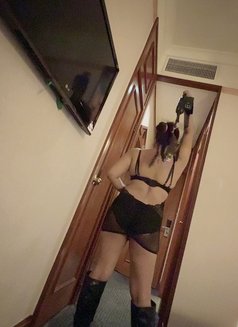 HK’s Party Mistress - puta in Hong Kong Photo 20 of 22