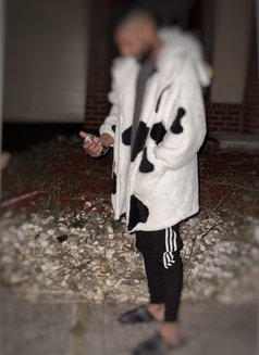 Hookups Only - Acompañantes masculino in New Delhi Photo 1 of 2