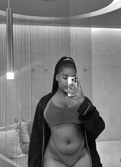 Horney VEENUS. - escort in Bangalore Photo 6 of 11