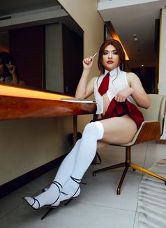 Horny Baby XXL - Transsexual escort in Riyadh Photo 17 of 20