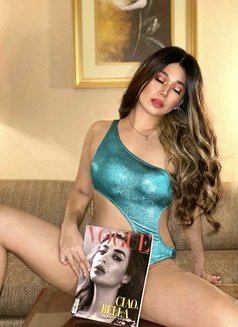 Horny BabyGirl - Transsexual escort in Kuala Lumpur Photo 27 of 27