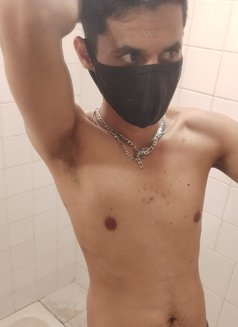 Horny dick Only for Women - Male escort in Al Manama Photo 2 of 12