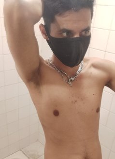 Horny dick Only for Women - Male escort in Al Manama Photo 3 of 12