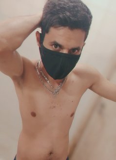 Horny dick Only for Women - Male escort in Al Manama Photo 6 of 12