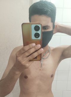 Horny dick Only for Women - Male escort in Al Manama Photo 9 of 12