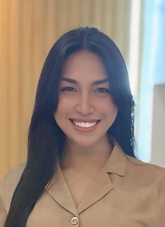 Horny Bubbles - Transsexual escort in Manila Photo 5 of 5