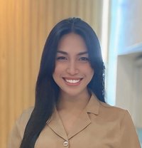 Horny Bubbles - Transsexual escort in Manila