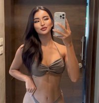 Horny Chloe - puta in Hong Kong
