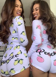 Horny Duo's Dayanah & Sofia 🤤🤤 - puta in Tokyo Photo 8 of 9