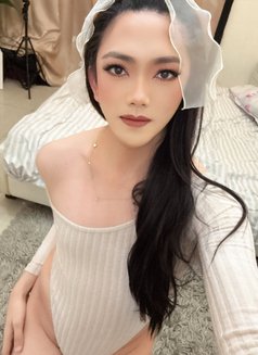 Horny Femboy Louise - Acompañantes transexual in Dubai Photo 5 of 5