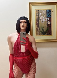 Horny Femboy Louise - Acompañantes transexual in Dubai Photo 4 of 5