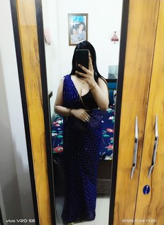 Horny Lady - escort in New Delhi Photo 4 of 4