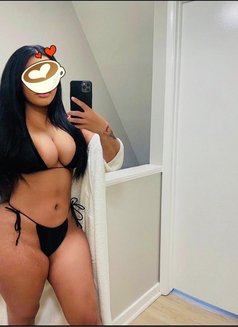 Horny Pussy - escort in Abidjan Photo 1 of 3